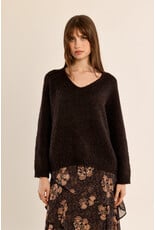 Molly Bracken Molly Bracken - V Neck Sweater (Chocolate)