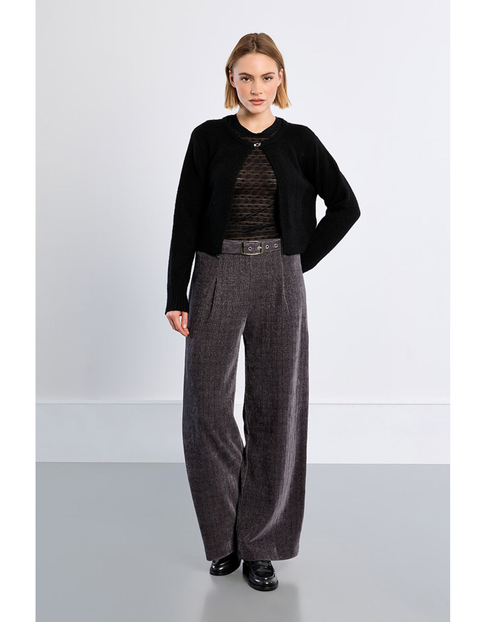 Molly Bracken Molly Bracken - Fluffy Knit Open Cardigan (Black)