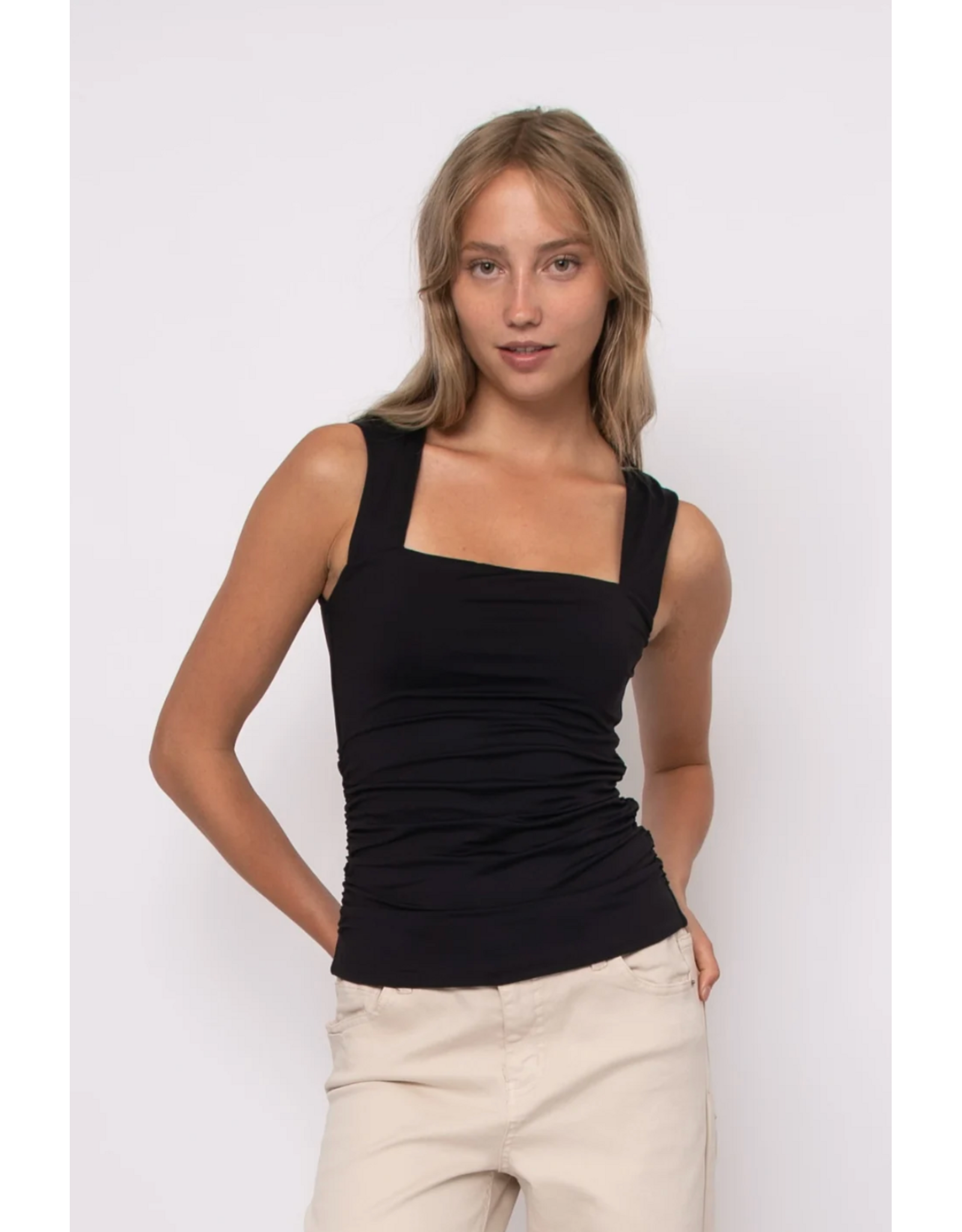 RD Style RD Style - Davinci Signature Second Skin Square Neck Ruched Top (Black)