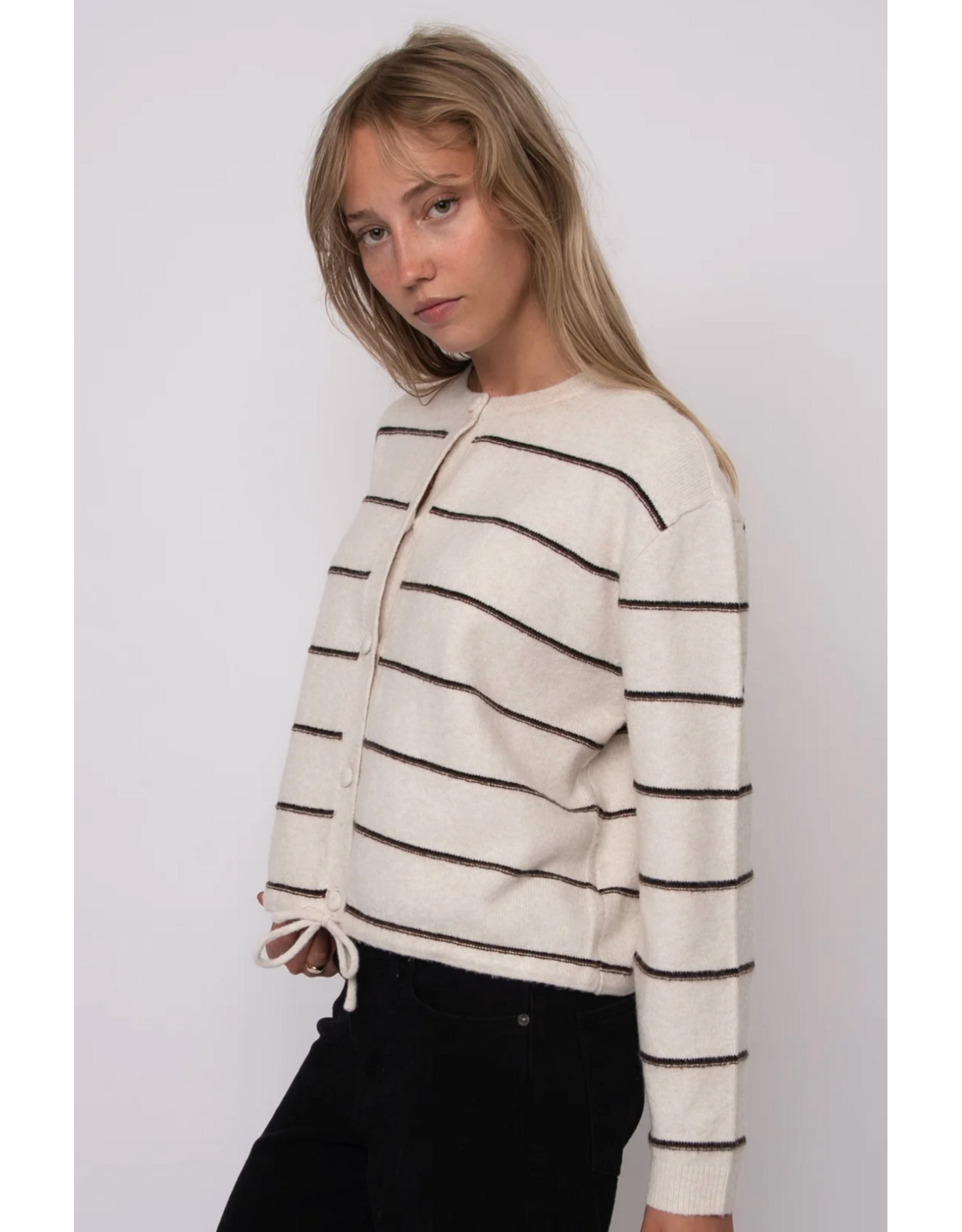 RD Style RD Style - Boudica Long Sleeve Crew Neck (Cream)