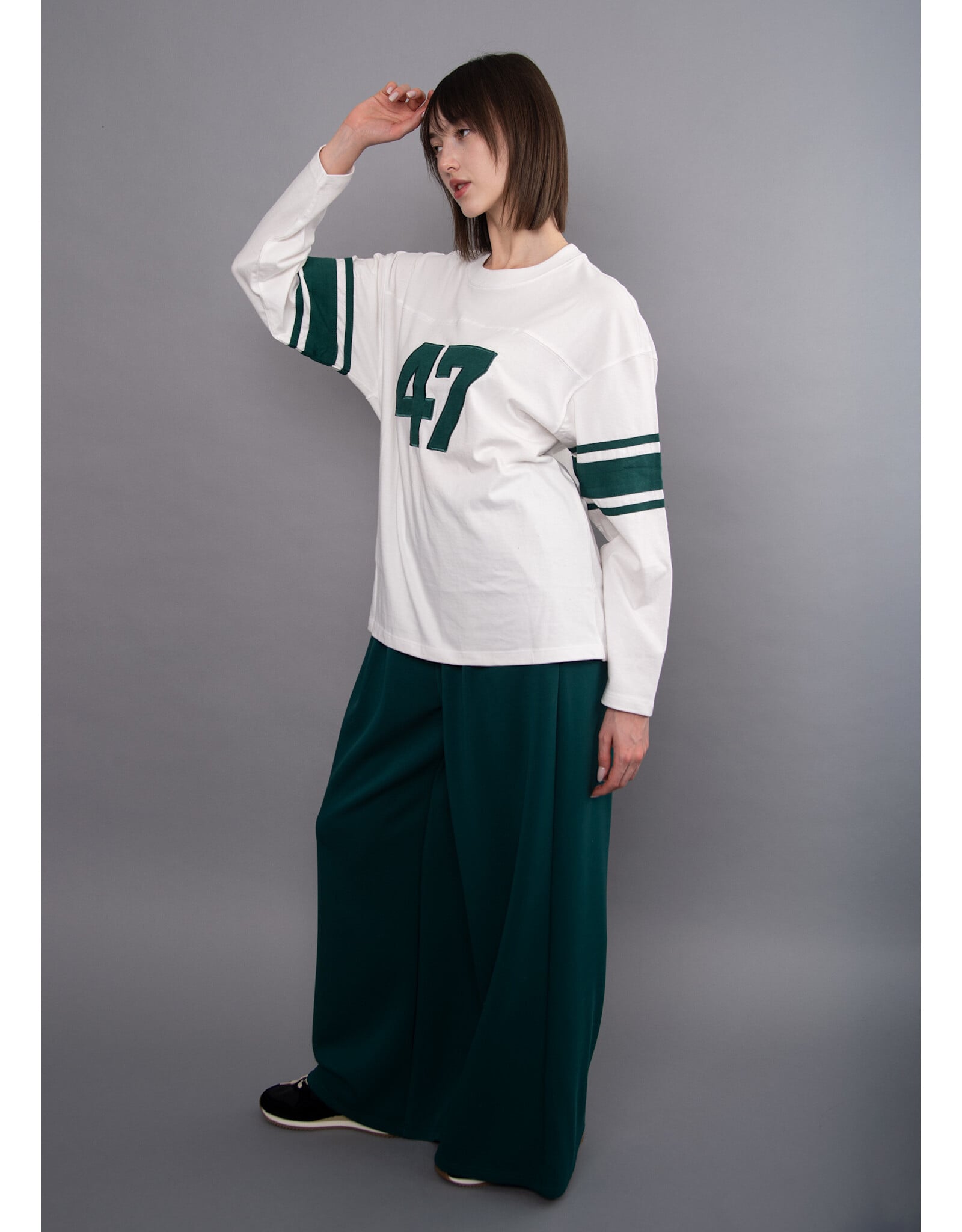 RD Style RD Style - Olympia Long Sleeve Top with Applique (Ecru Green)