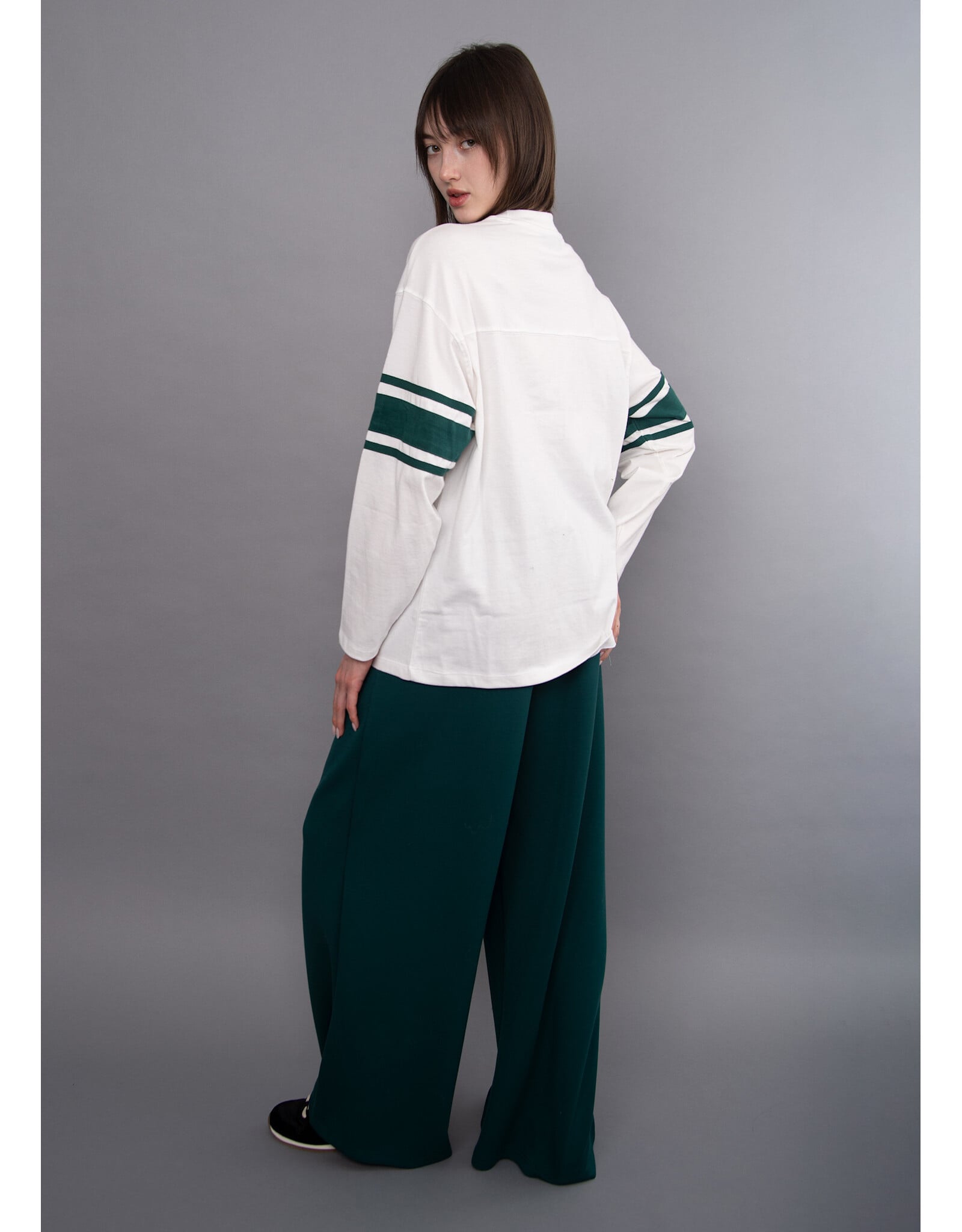 RD Style RD Style - Olympia Long Sleeve Top with Applique (Ecru Green)