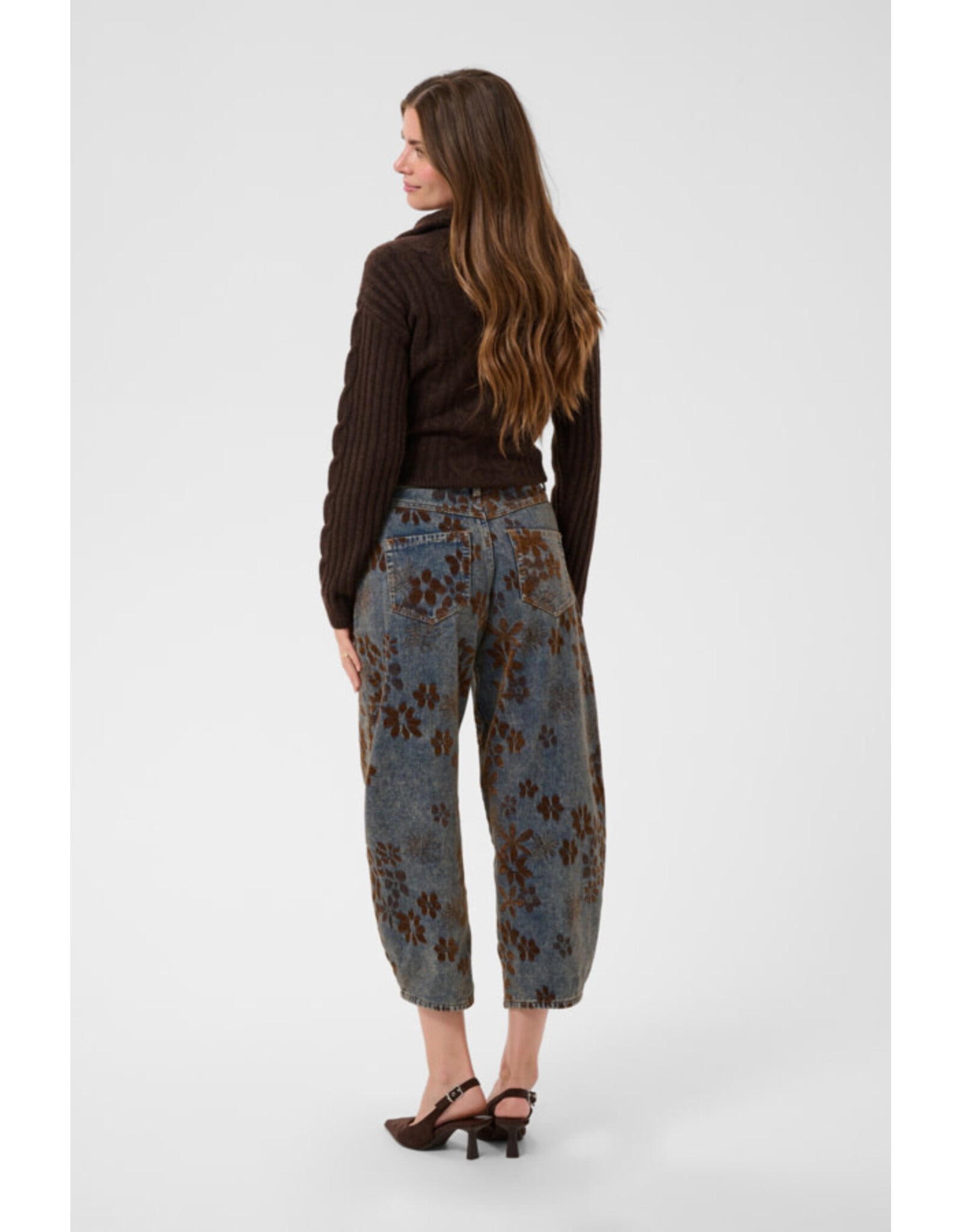 Cream Cream - Ramona Barrel Jeans - Relaxed Fit (Brown Floral Denim)