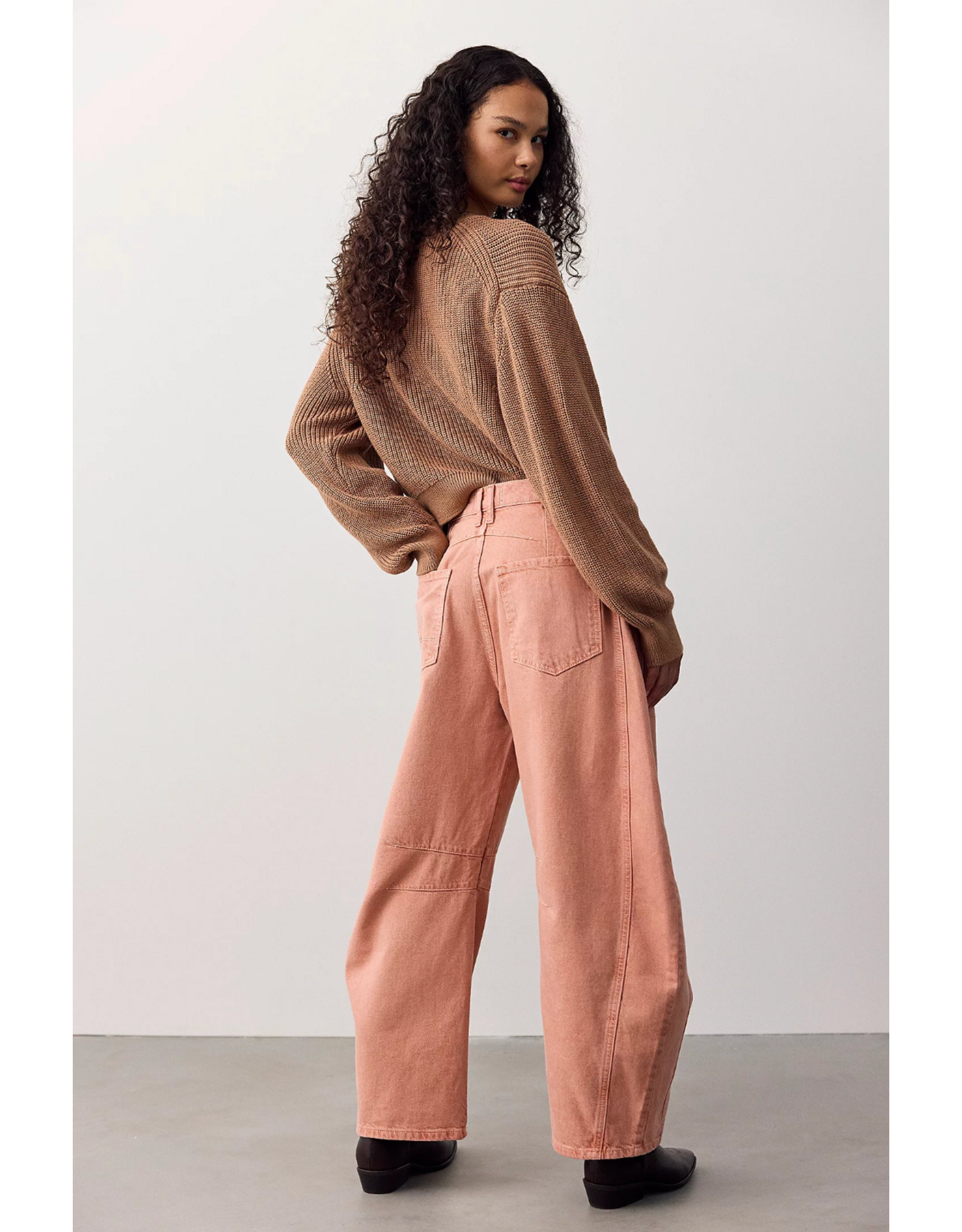 Free people Free People - Good Luck Midrise Barrel Jean (Desert Petal)