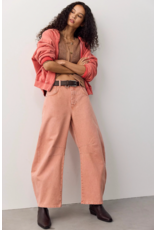 Free people Free People - Good Luck Midrise Barrel Jean (Desert Petal)