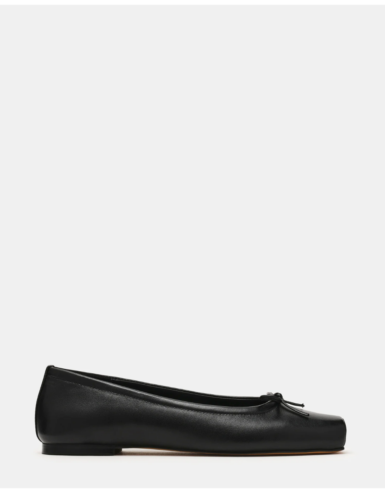 Steve Madden Steve Madden - Eleve Square Toe Ballet Flat (Black)