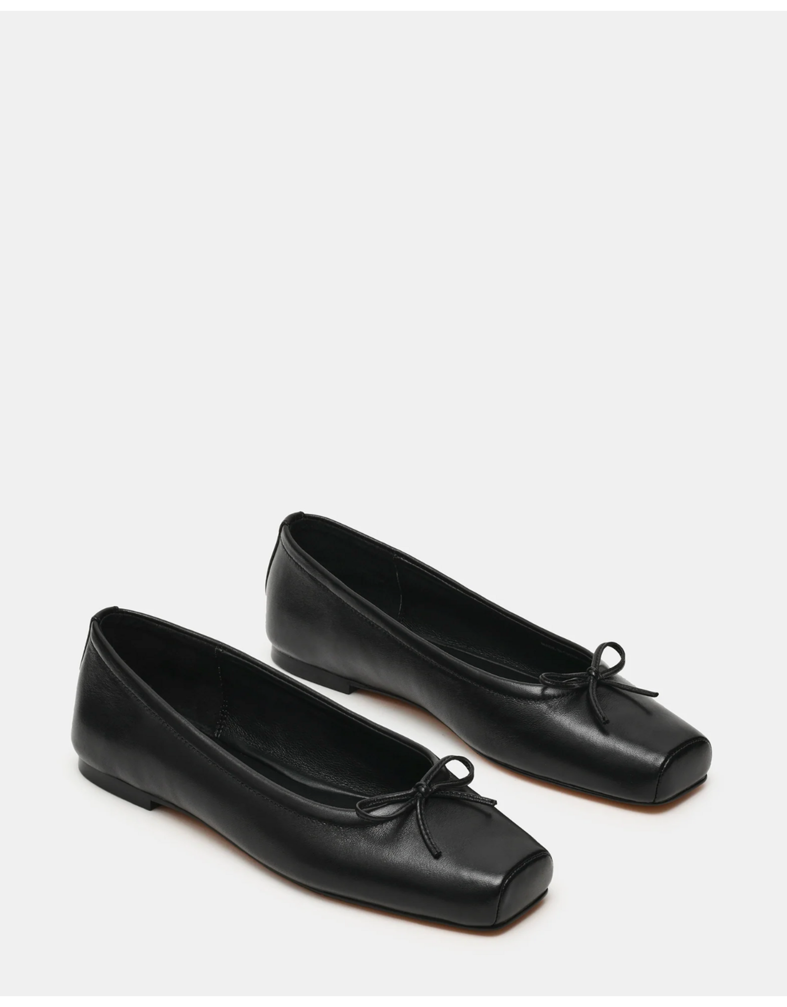 Steve Madden Steve Madden - Eleve Square Toe Ballet Flat (Black)