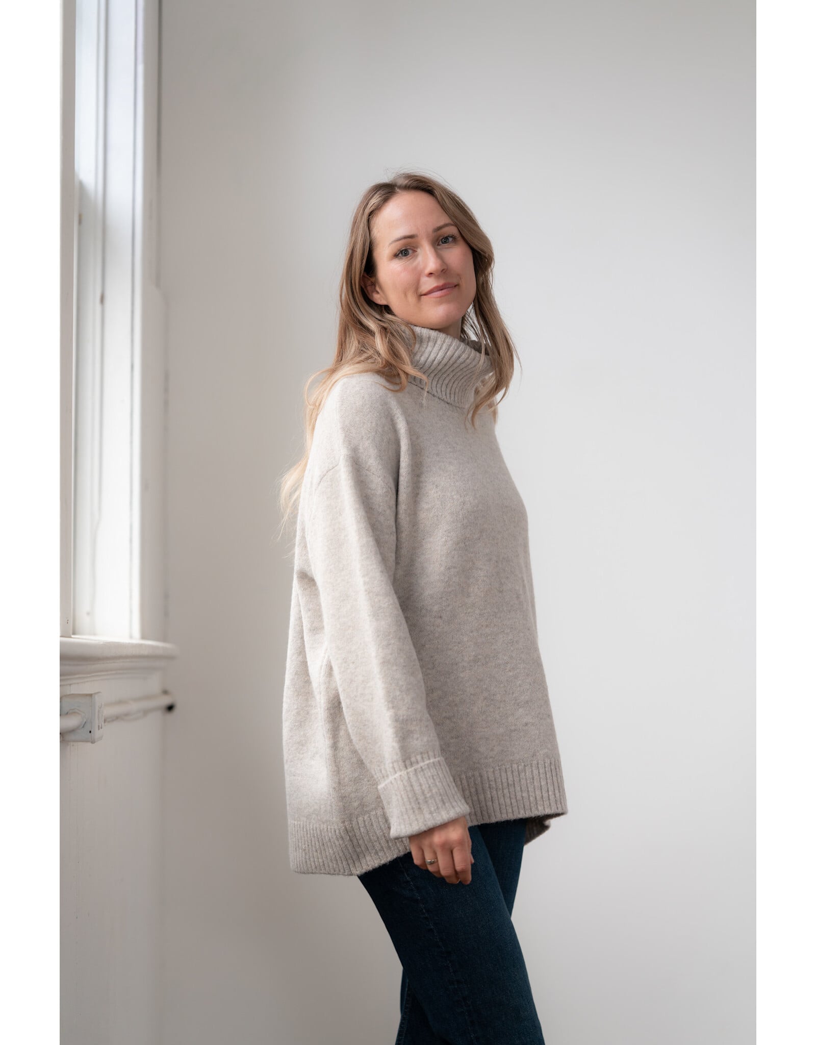 Echo Verde Echo Verde - The Dog Walker Sweater (Fawn)