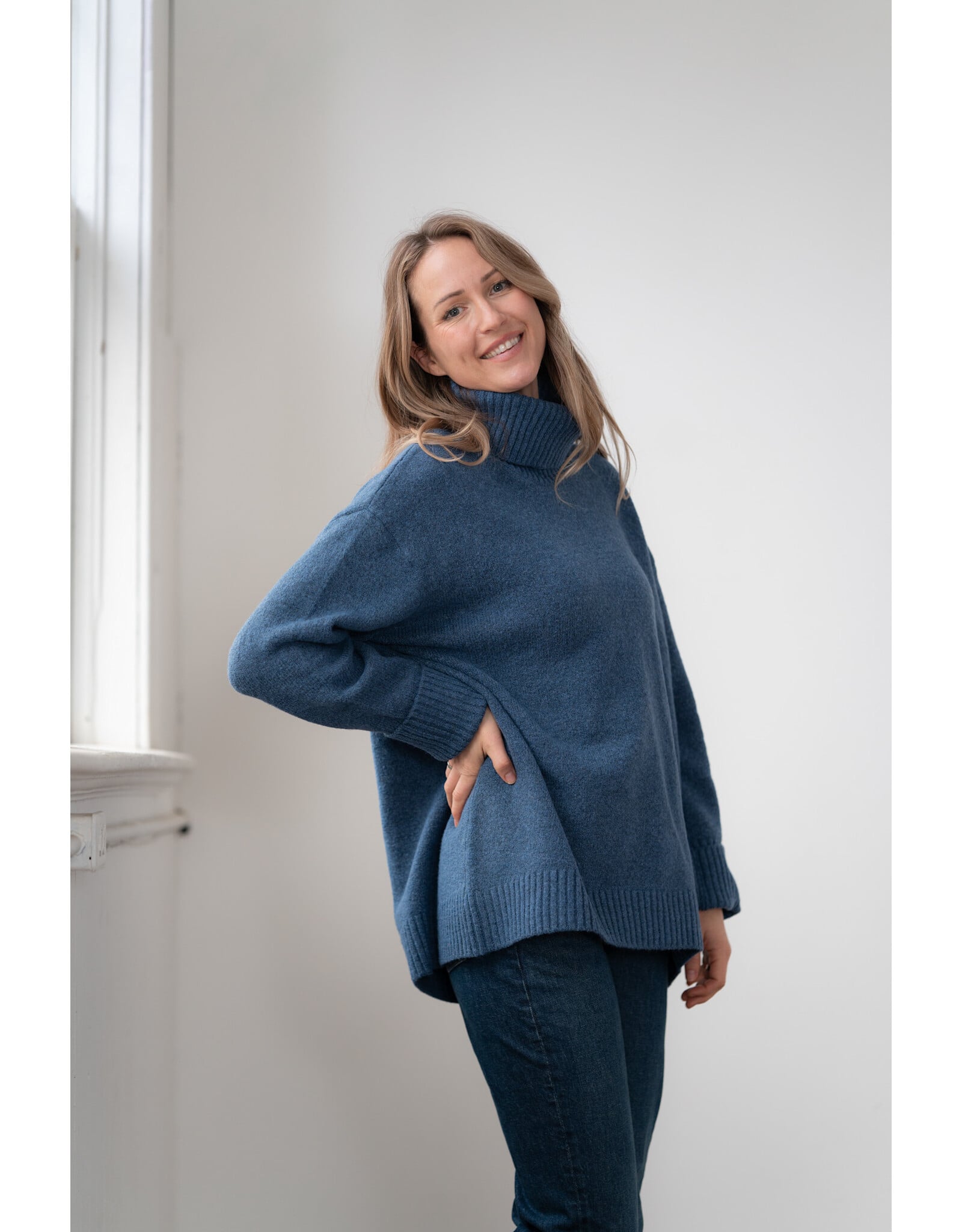 Echo Verde Echo Verde - The Dog Walker Sweater (Denim)