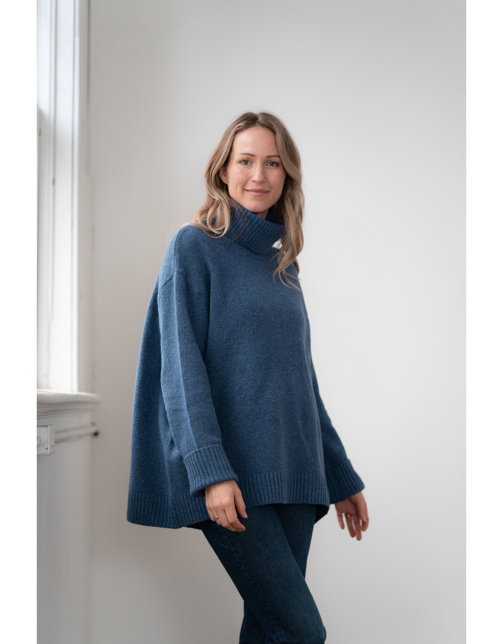 Echo Verde Echo Verde - The Dog Walker Sweater (Denim)
