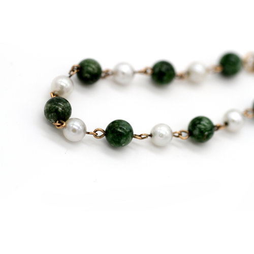 Treasures of Ojai Vintage Mid Century Green Jade and Pearl Beaded Bracelet Treasures of Ojai Vintage Mid Century Green Jade and Pearl Beaded Bracelet