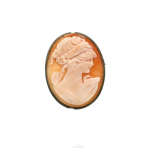 * Beautiful Vintage Cameo in 800 Silver Setting