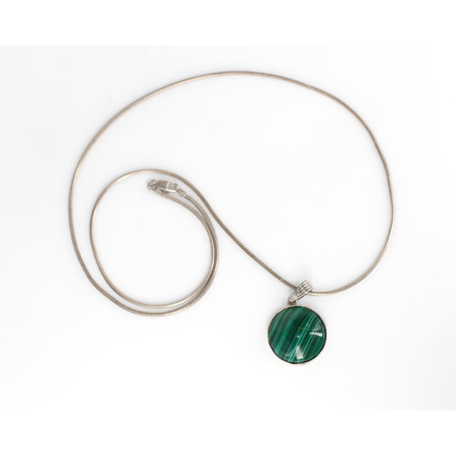 * Malachite Pendant Sterling Chain * Malachite Pendant Sterling Chain