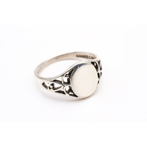* Sterling Signet Ring * Sterling Signet Ring