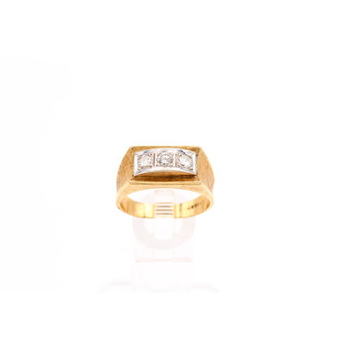 Antique 14K Gold Ring With Trio of Diamonds Antique 14K Gold Ring With Trio of Diamonds