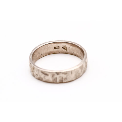 Treasures of Ojai Sterling Hammered Band Treasures of Ojai Sterling Hammered Band