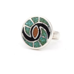 * Native American Coral & Turquoise Ring (6) * Native American Coral & Turquoise Ring (6)