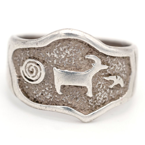 * Southwest Style Sterling Ring (9.5) * Southwest Style Sterling Ring (9.5)