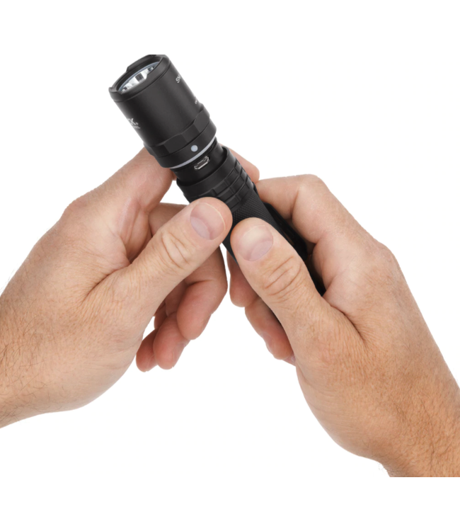 NIGHTSTICK USB Tactical Flashlight (900 Lumens)