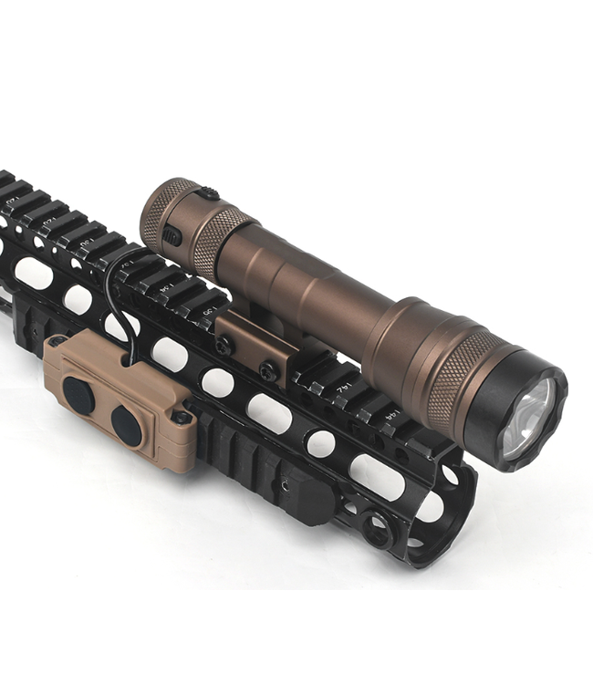 Tacical Full Length Flashlight with pressure (1300lm) FDE