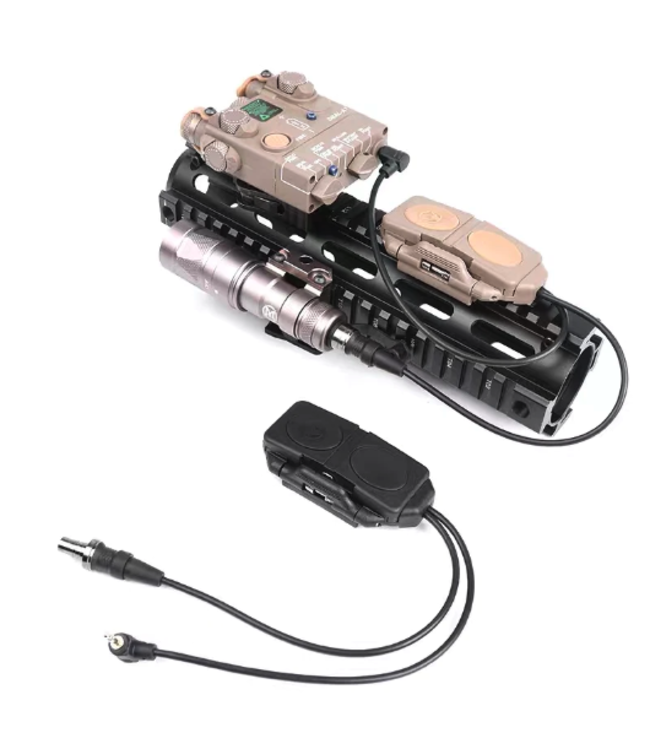 Arne Tactical Double Remote Control Switch For Flashlight and PEQ Box (2.5mm & SF Style Plug)