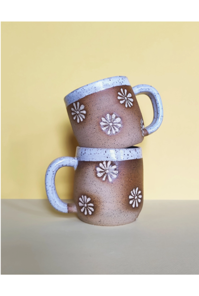 Hand Crafted Ceramic Mug - Lazy Daisy