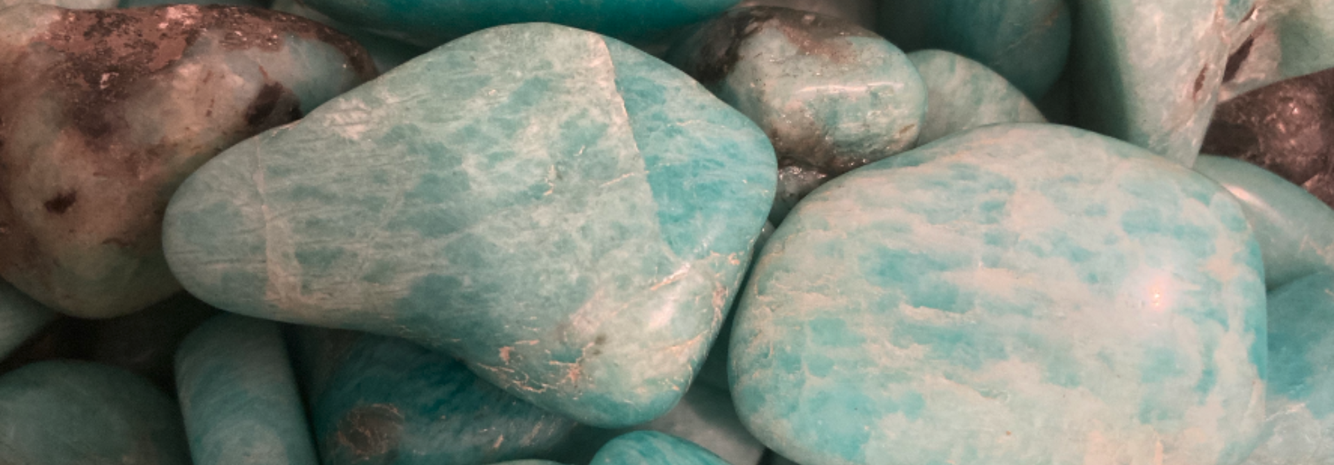 How to Cleanse Your Crystals for Ritual Use?