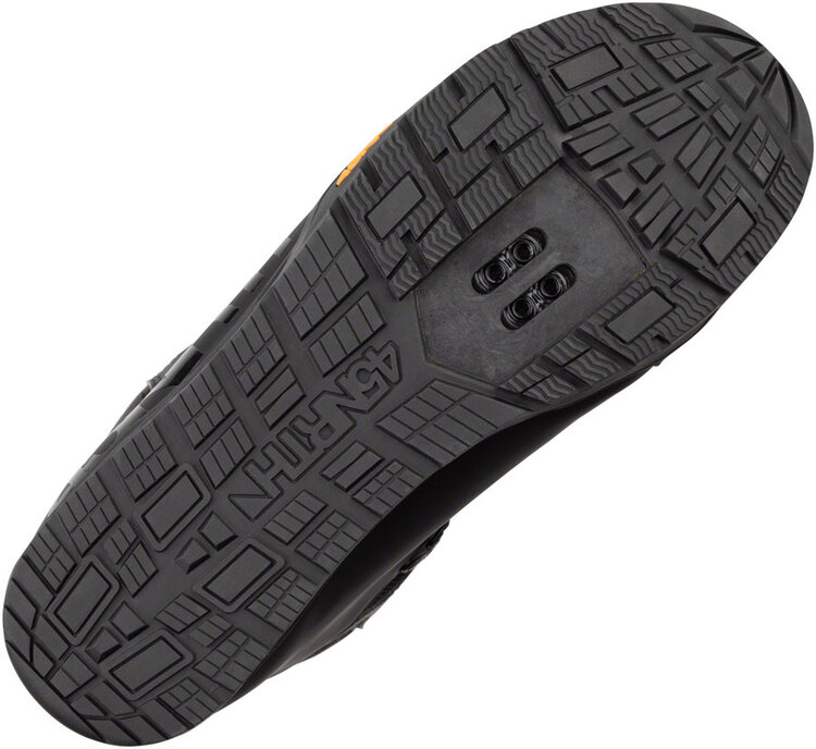 45NRTH Wolvhammer Cycling Boot: BOA Closure, Black