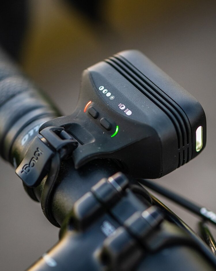 Knog Blinder Road 400