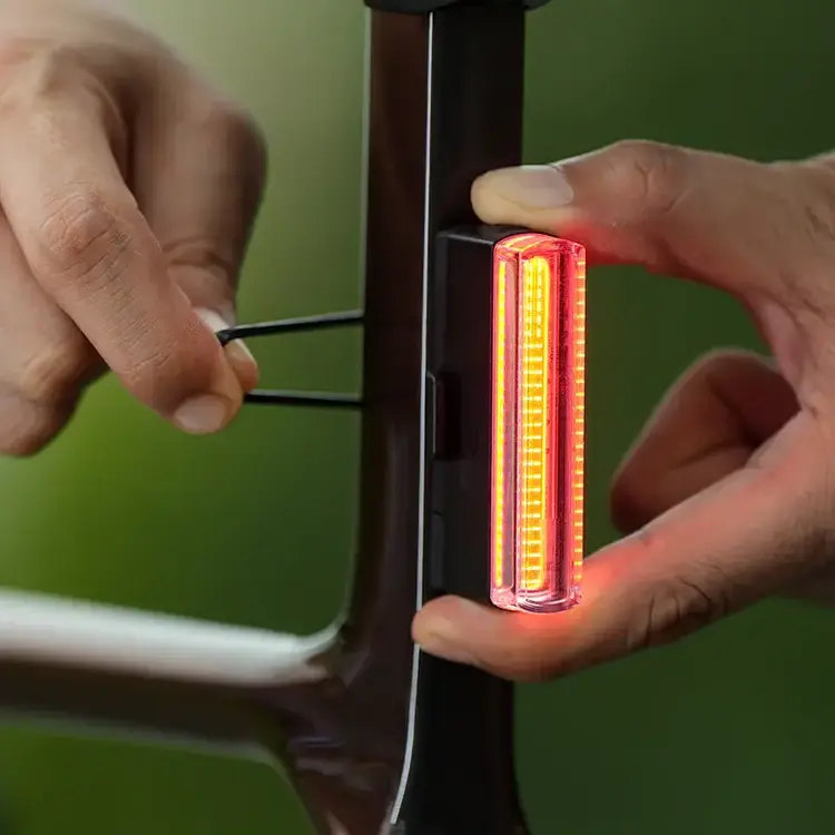 MAGICSHINE Magicshine Seemee 50v2.0 Smart Tail Light