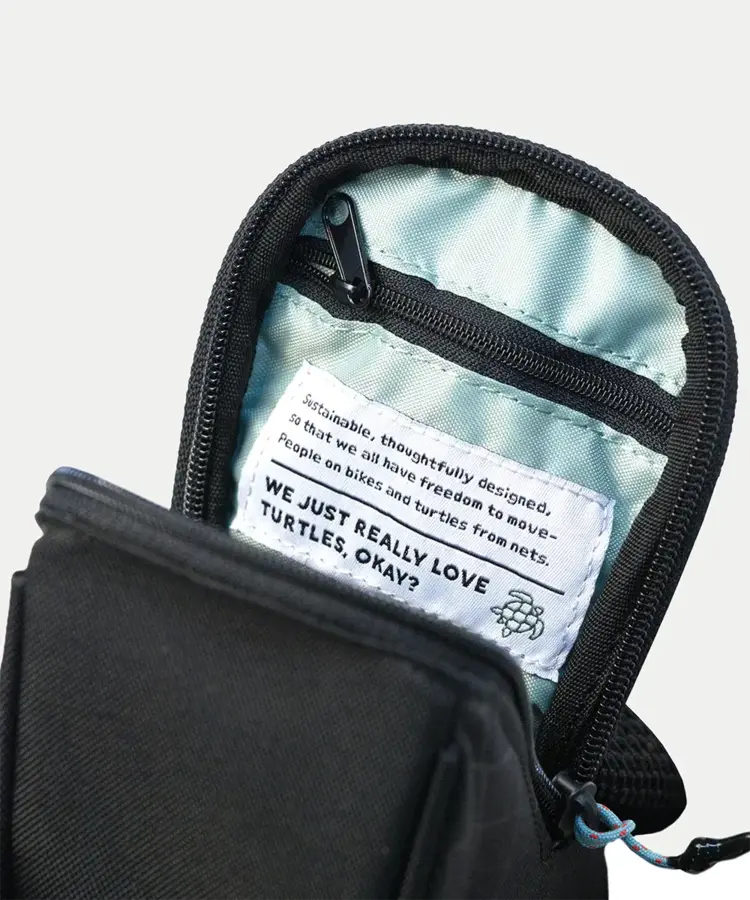 AXIOM Axiom Oceanweave H2O Aeropack, 1.3 L, Large