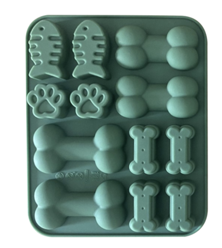 BCR BCR - Silicone Mold - Small Green