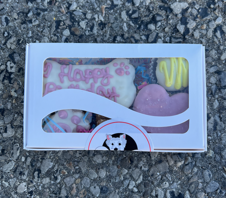 The Barkery The Barkery - Happy Birthday BOX - Pink