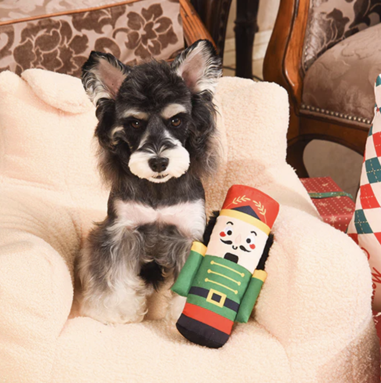 Hugsmart HugSmart - Happy Woofmas - Nutcracker