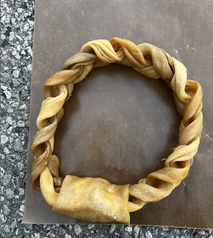 Nature's Own Nature's Own - Braided Buffalo Cheek Donut (1pc)