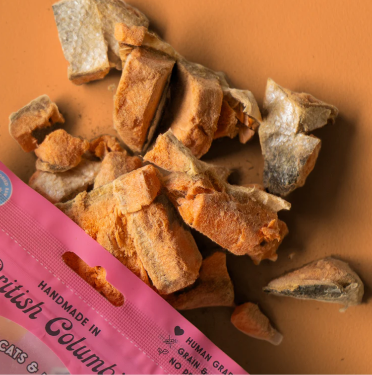 Wild Vibes Treat Co Wild Vibes Treat Co - Salmon Belly & Bone Broth