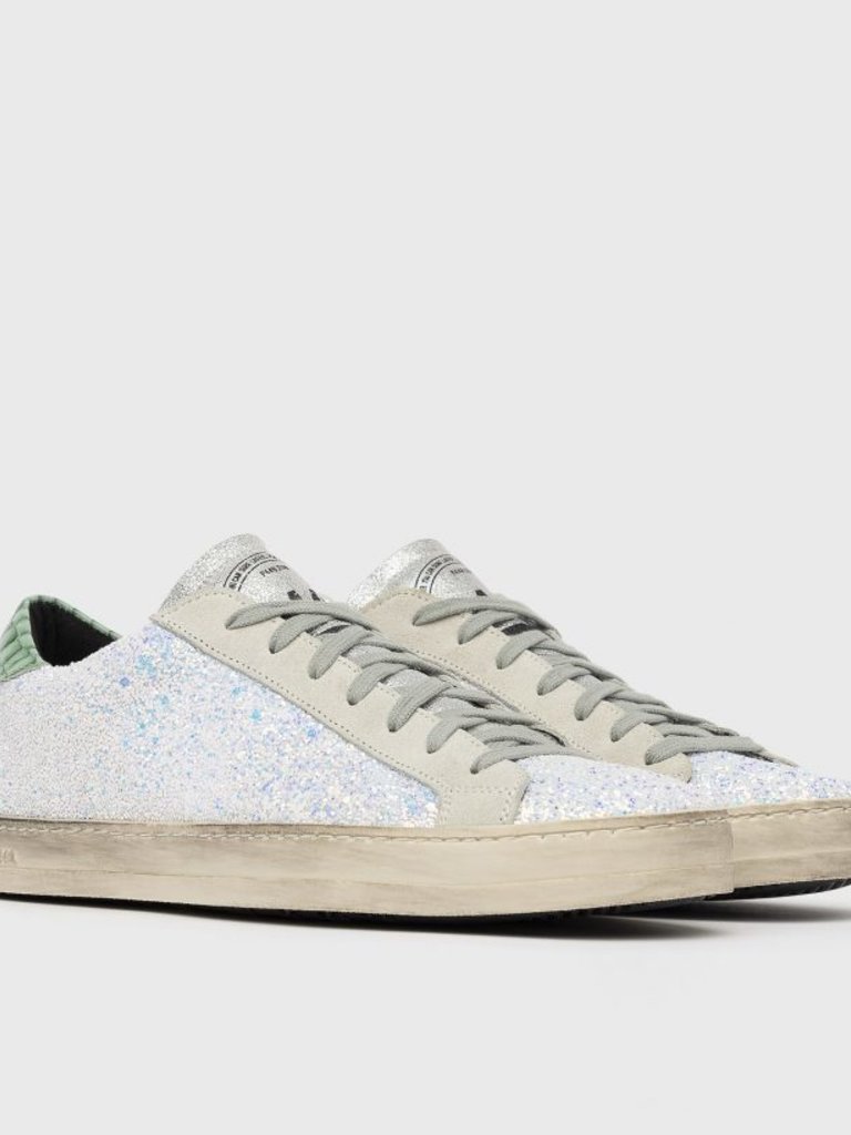 p448 white glitter