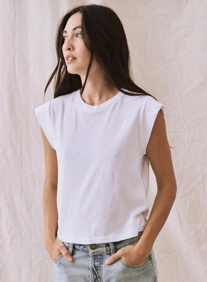 The Great- The Peak Shoulder Tee- True White