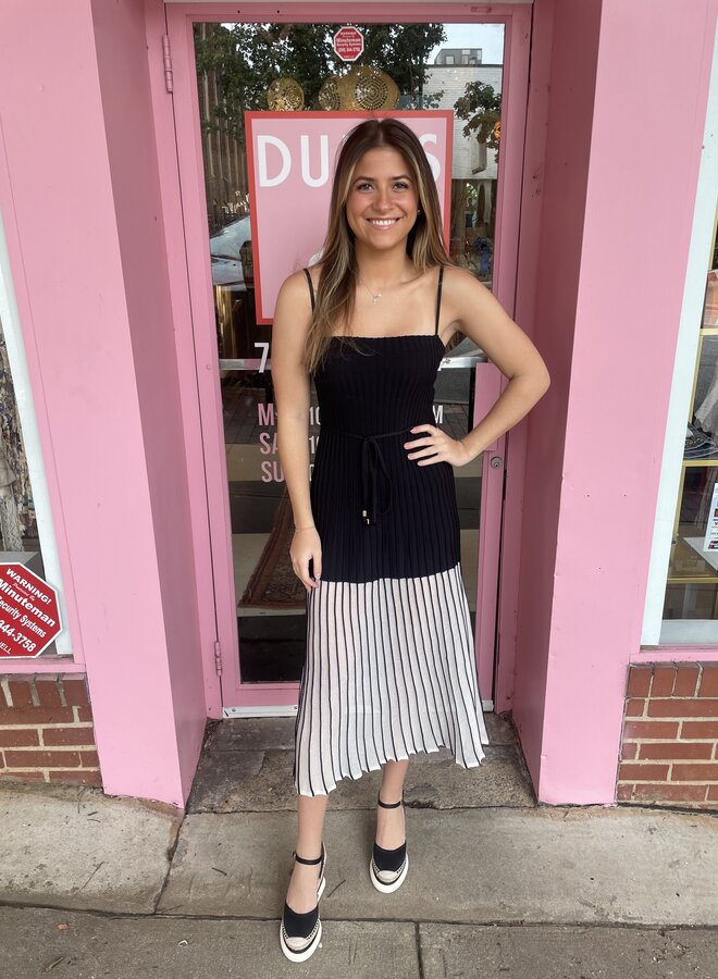 Karina Grimaldi- Moraima Knit Midi Dress- Black