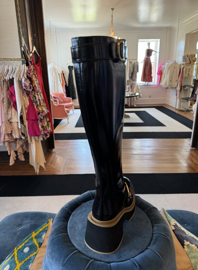 Paloma Barcelo- Ibbie Nappalux- Black