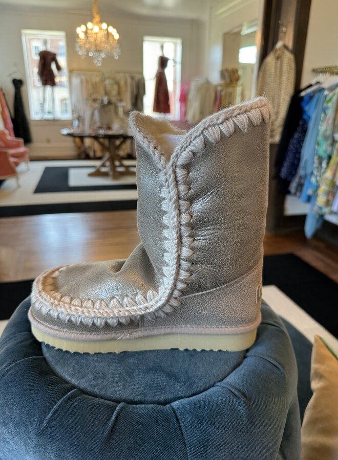 Mou- Eskimo 24- Stone Metallic