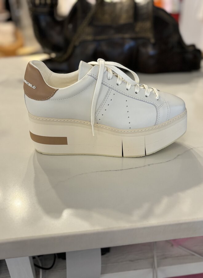 Paloma Barcelo- Mirande Nappa- White/Ochre