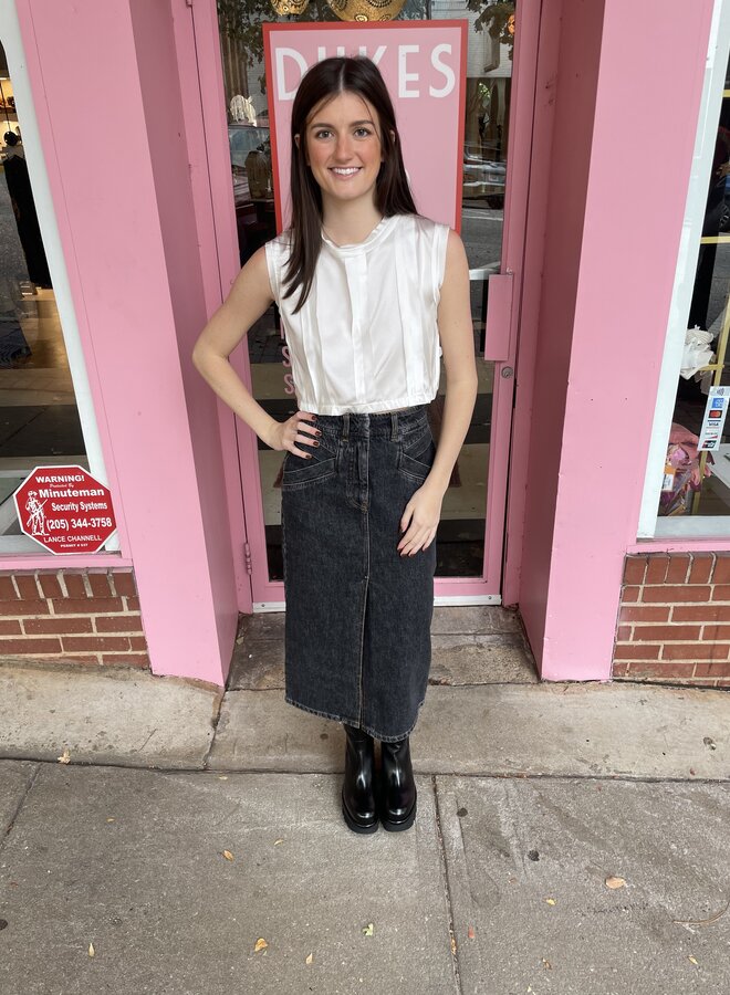 Nonchalant- Thea Crop- White