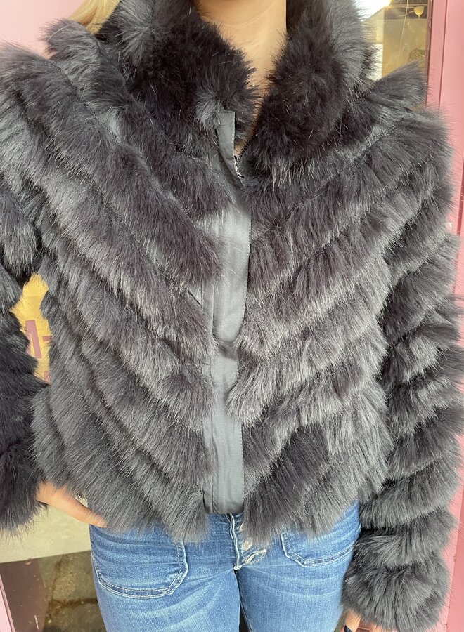 Love Token- Julissa Reversible Jacket- Charcoal