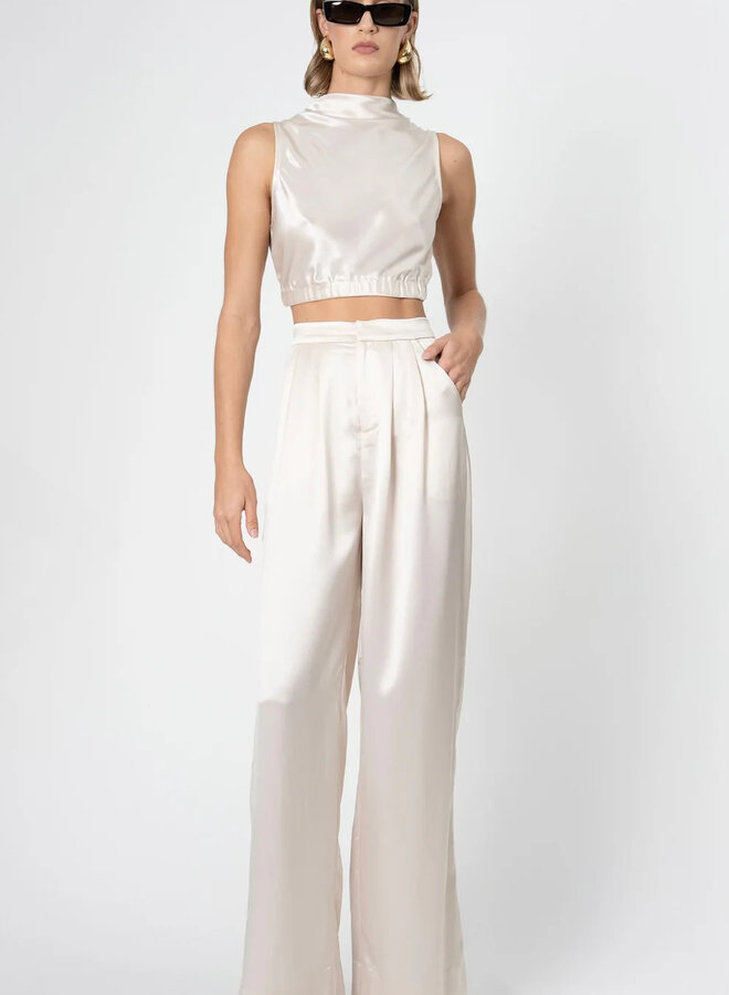 Nonchalant- Reese Crop- Champagne