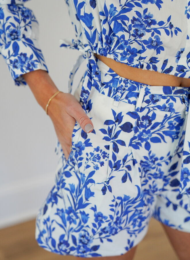 Shug- Ashleigh Short- Blue Wildflower