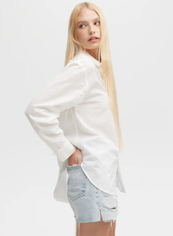 CHRLDR- MAG- Perfect Button Up- White