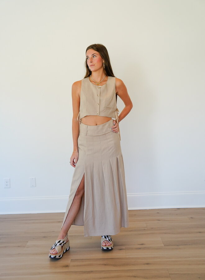Shug- Sloane Skirt- Taupe