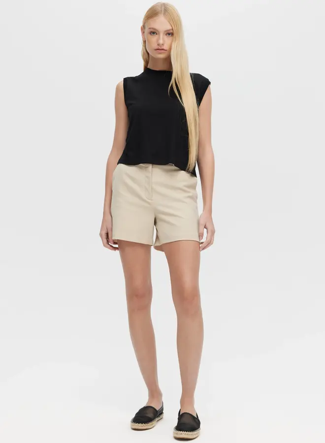 CHRLDR- Maude Sleeveless Muscle Tee- Black