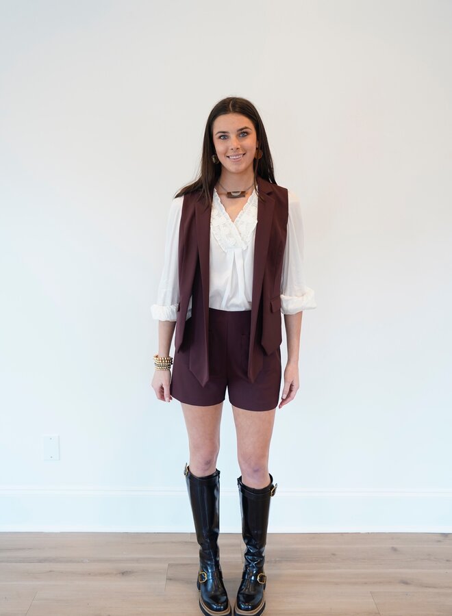 Shug- Willow Short- Sassafras